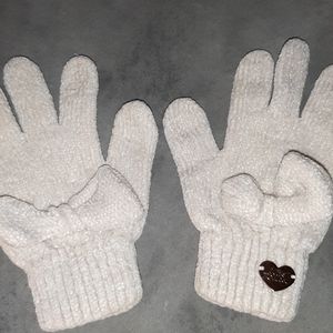 Betsey Johnson  gloves